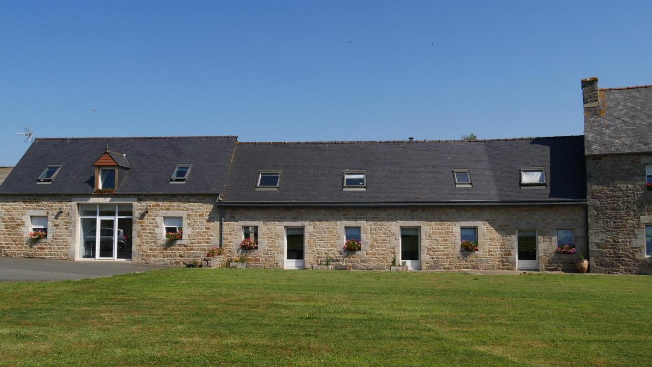 Bed and Breakfast La Ferme Guibel Plouzélambre Exteriér fotografie